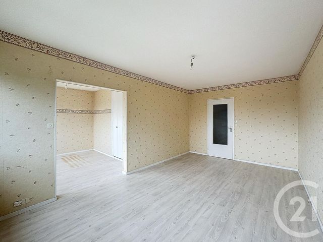 Appartement F3 à vendre - 3 pièces - 60.8 m2 - ST LOUP SUR SEMOUSE - 70 - FRANCHE-COMTE - Century 21 Gsm Immo