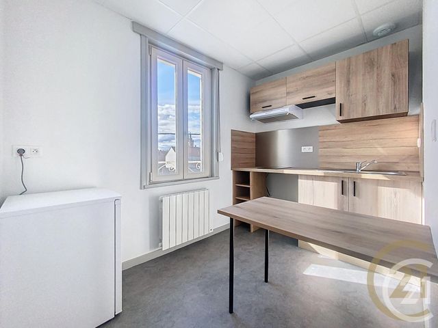 Appartement F2 à louer - 2 pièces - 40.0 m2 - LURE - 70 - FRANCHE-COMTE - Century 21 Gsm Immo